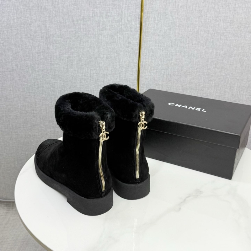 Ch**el boots